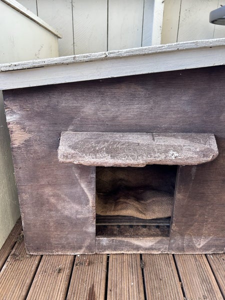 Two wooden dog kennels62863236763394112