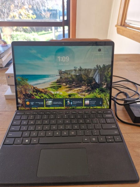 Microsoft Surface Pro 9 I5 16GB RAM 1TB SSD with Keyboard and Slim Pen 2 Carousel 1