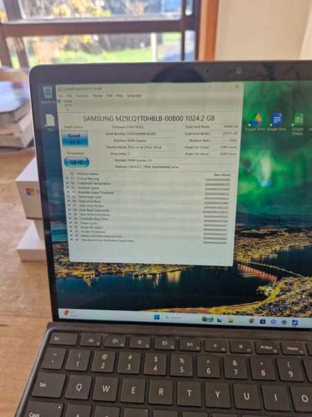 Microsoft Surface Pro 9 I5 16GB RAM 1TB SSD with Keyboard and Slim Pen 2 Carousel 6