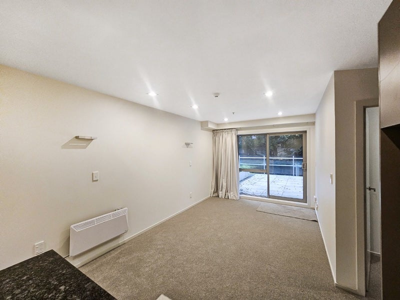 Image 1 of 20