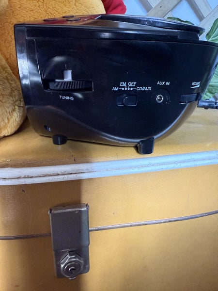 Radio - Boombox - Teac - CD player - works well - compact - missing handle only. Carousel 7