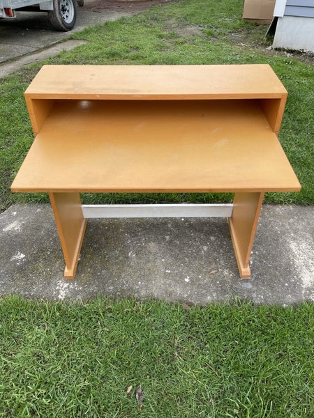 Computer desk Carousel 2