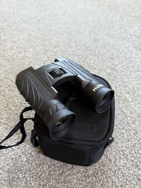 Steiner Safari Pro 10x26 Binoculars Carousel 1