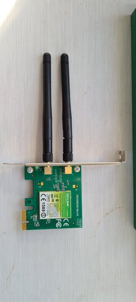 WiFi TP-LINK 300 Mbps PCI Express Carousel 1