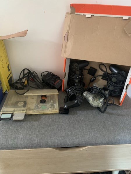 PS2 Slim + Games Carousel 1