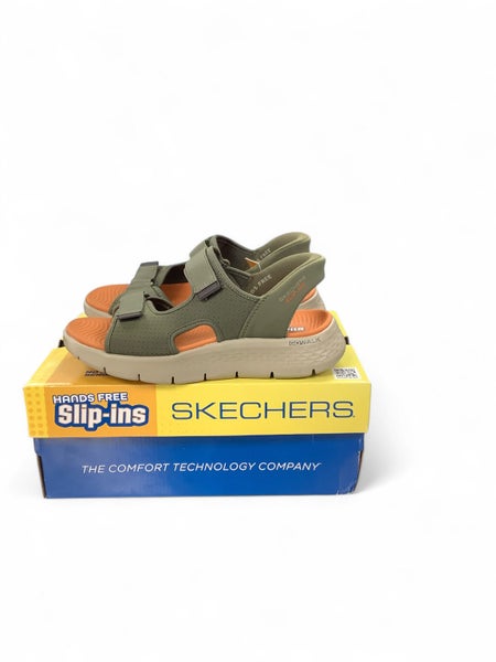 SKECHERS SLIP ON SHOES Carousel 2
