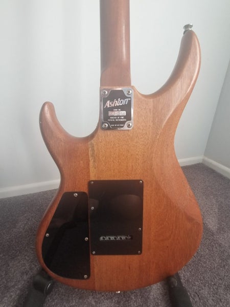 S=R! Ashton AG140 Electric Guitar62868834995458114