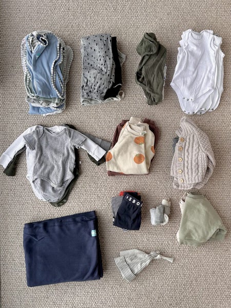 Newborn Clothing Capsule and Moby Wrap62854320669953118