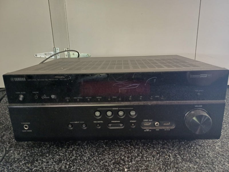 Yamaha AV Receiver / Ampli-tuner audio video RX-V677 Carousel 2