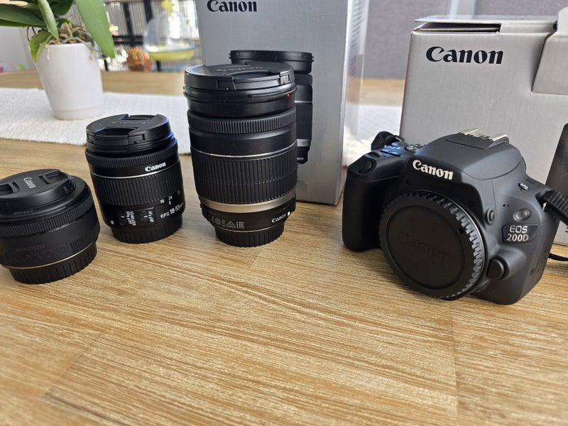 Canon EOS 200D DSLR Camera Kit with Lenses – Mint Condition62863849638145112