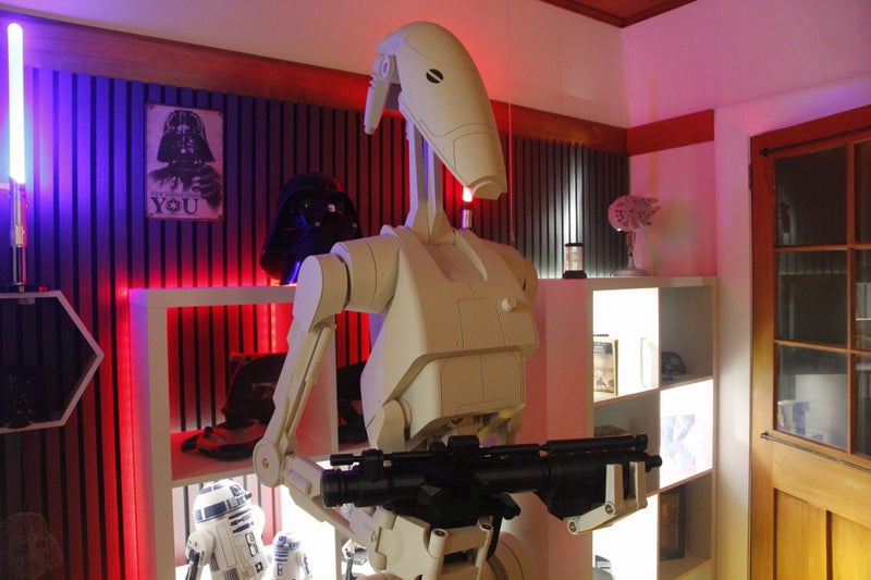 Life-Size B1 Droid with E5 Blaster Articulated Model629356986694431112