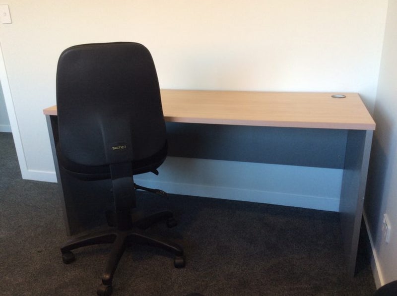 Office Desk and Chair 1500 x 600. Carousel 2