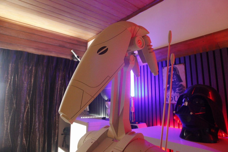 Life-Size B1 Droid with E5 Blaster Articulated Model62935698669443113