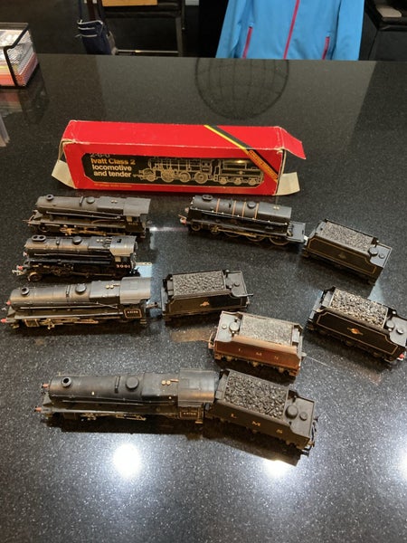 Bulk lot OO model trains62863240910979112