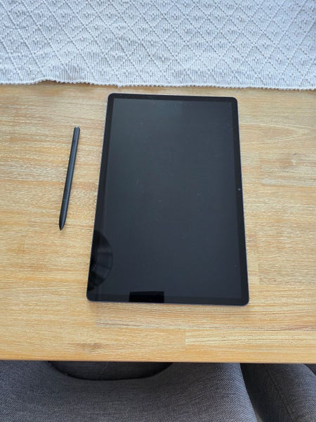 Samsung Galaxy Tab S9+ 12.4" Tablet with Keyboard and S Pen – Mint Condition Carousel 6