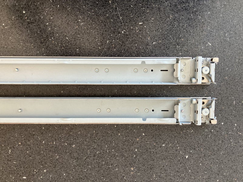 HP Proliant G6 1U Static Rack Rails, could possibly be used for any server Carousel 6