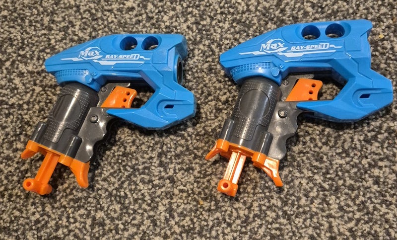 *$1 reserve* Bulk toy/dart guns bundle Carousel 10