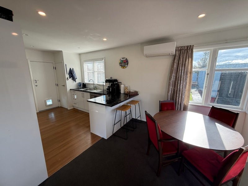 Highbury, 3 bedrooms62864729876481112