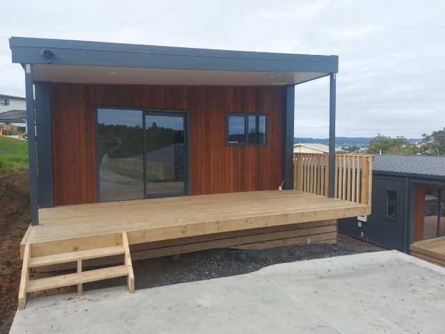 Image 1 of 6