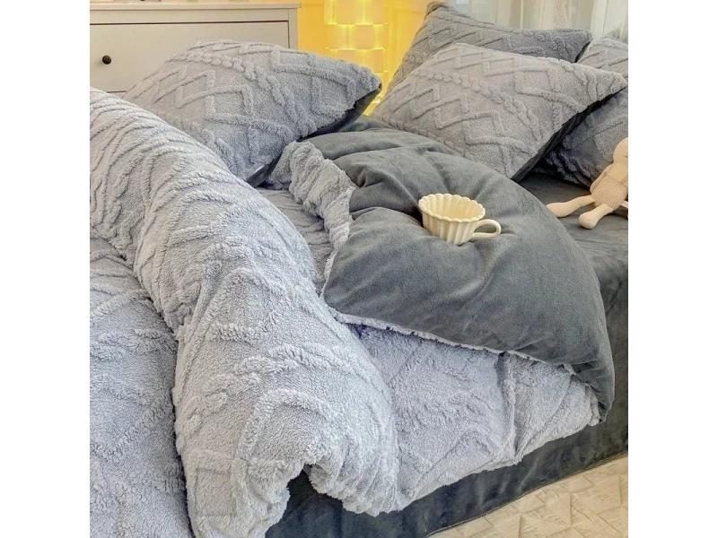 Milk Fleece Single Duvet Cover Autumn/winter Thickened Warm Solid Color Duvet Carousel 1