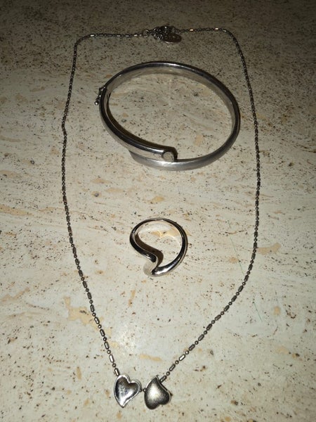 Lada Sterling Silver Jewellery set, necklace ring and bracelet Carousel 1