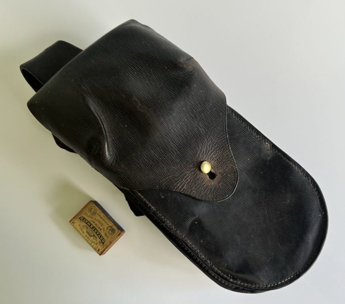 WW1 British army cyclist saddlebag Carousel 1