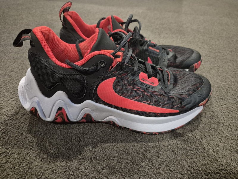 Nike basketball Carousel 2