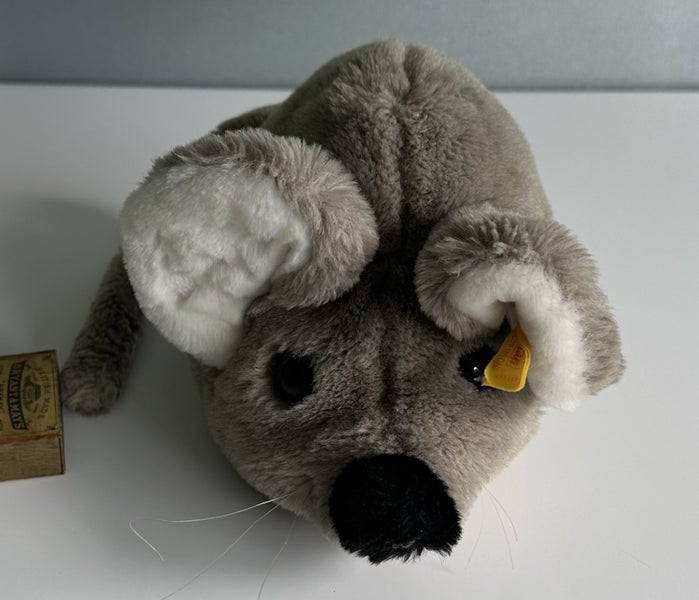 Large Steiff mouse Carousel 1