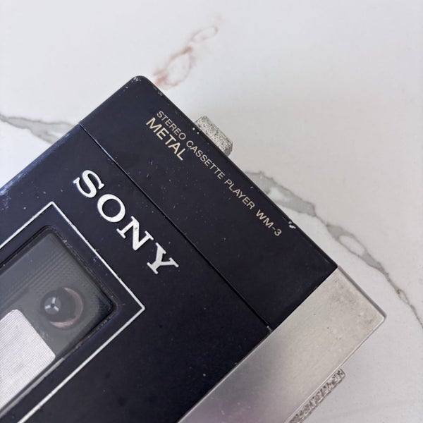 SONY WM-3 Metal • Vintage Walkman Carousel 2