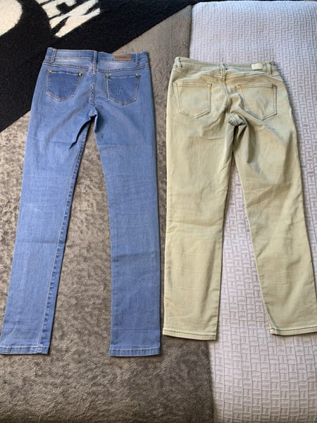 Bulk Women’s Jeans & Pants - Mixed Condition! Carousel 15