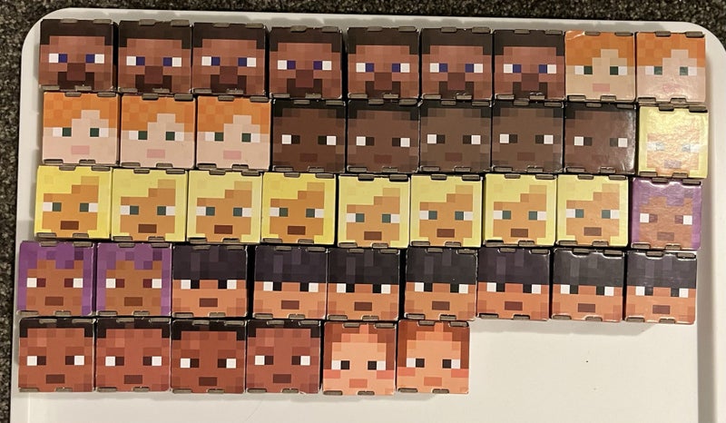 Minecraft Cubeez full set plus extras of 100+ Carousel 2