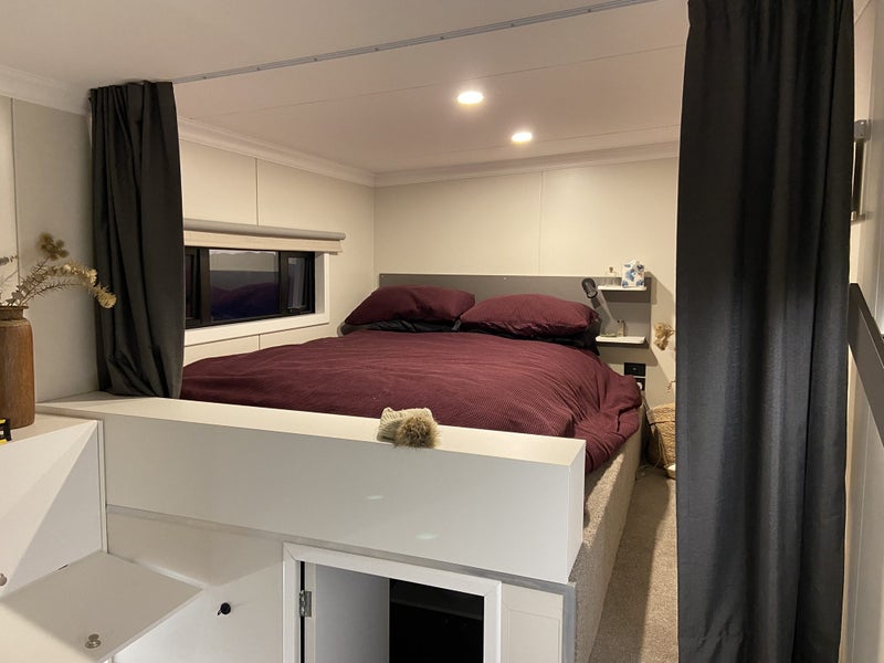 Tiny home on wheels62933722009601114