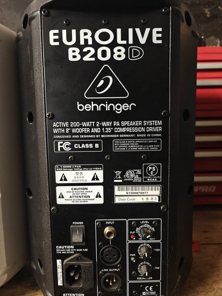 Behringer EuroLive PA Speaker Active 200W 2-Way 8" Woofer + 1.35"62868835129218113