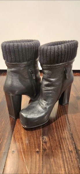 CoSTUME NATIONAL Black Ankle Boots (Size 6.5 NZ / 37.5 Euro) - Excellent Cond. Carousel 1