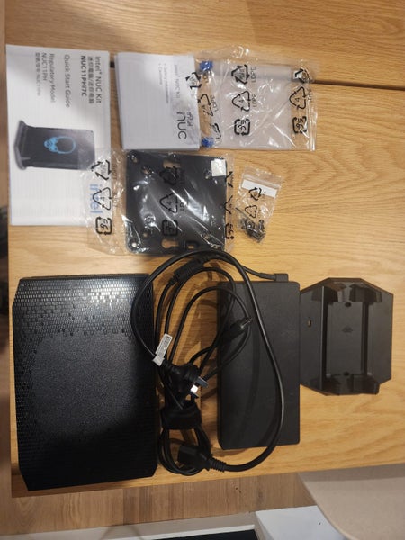 NUC 11 Enthusiast PHANTOM CANYON Intel Core I7-1165G7 NVIDIA GeForce RTX2060 Carousel 2