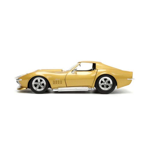 Big Time Muscle 1969 Corvette Stingray 1:24 Scale Vehicle Carousel 2
