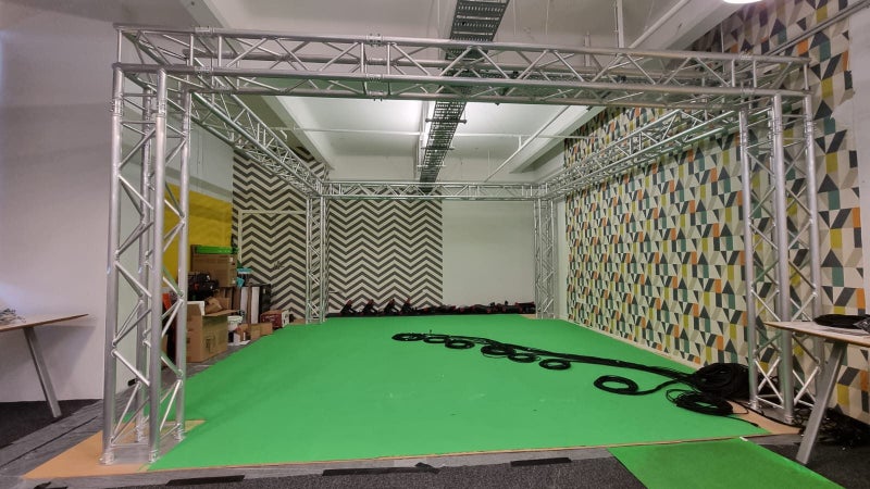 ShowQuip Truss Setup. 4.57m x 4.57m x 2.5m height.63614022886786110
