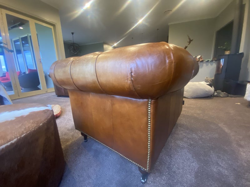 Leather Armchair62863852085123114