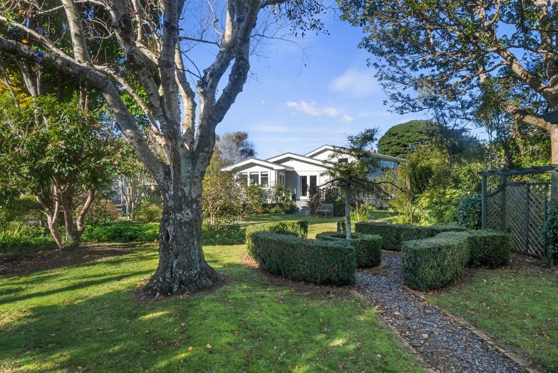 Image 1 of 21