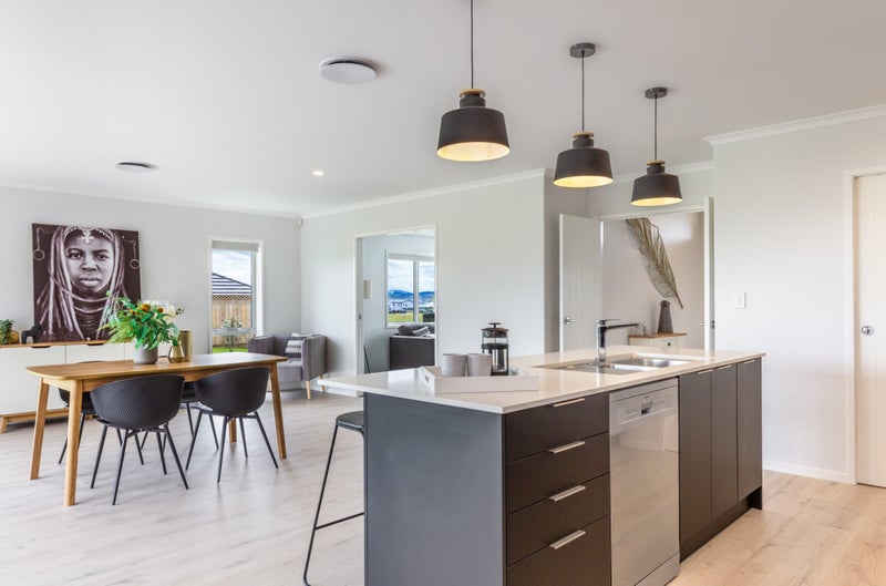 Easy, Modern Living in Wharenui Rise62864824316289113