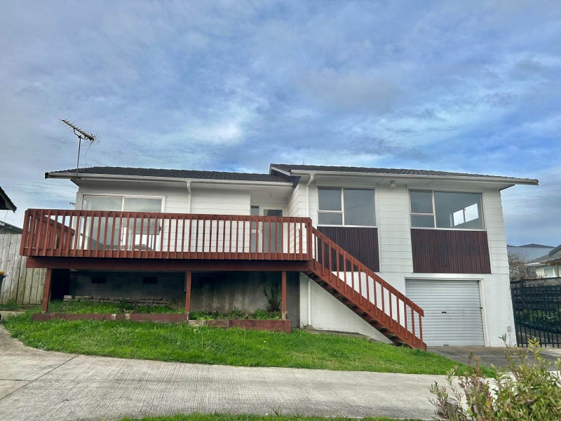 Image 1 of 8