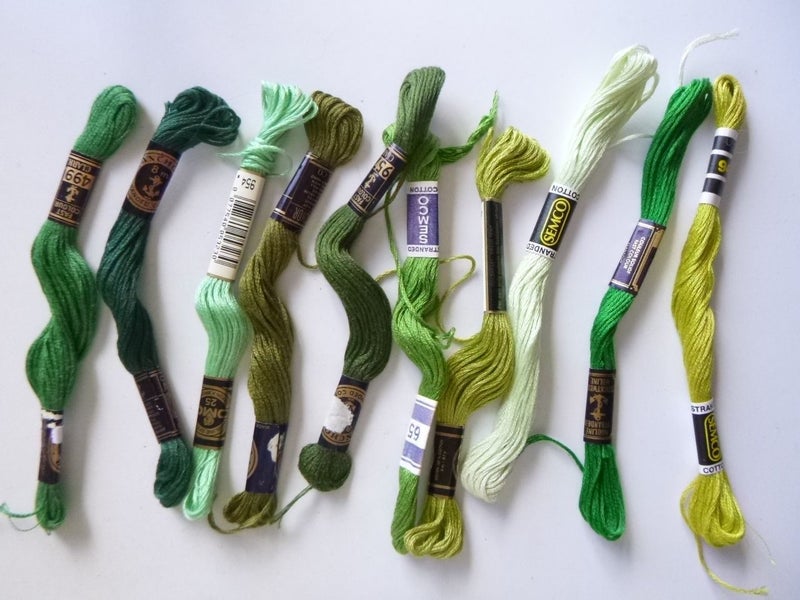10 x GREEN Shades Cottons (embroidery floss) $1 Auction For all Cottons Carousel 1