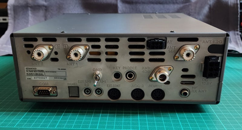 Kenwood TS-2000 HF/VHF/UHF Transceiver Carousel 2