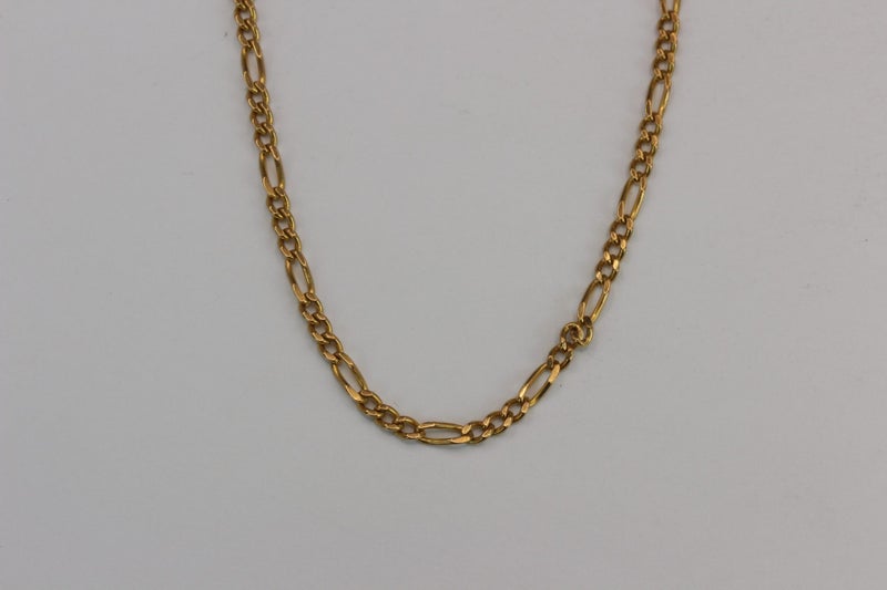 9ct Gold ‘Figaro’ chain Carousel 2
