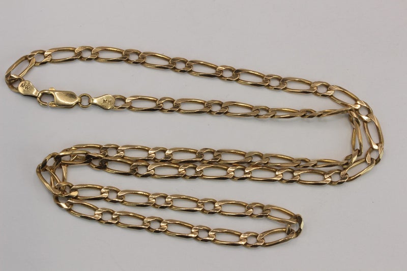Large 9ct Gold ‘Double-link’ chain Carousel 1