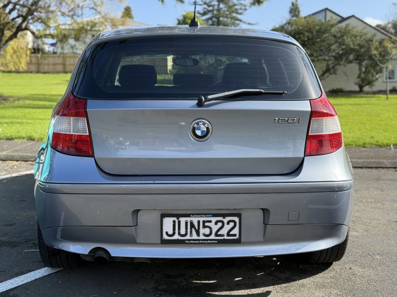 2005 BMW 120i62866854744705114