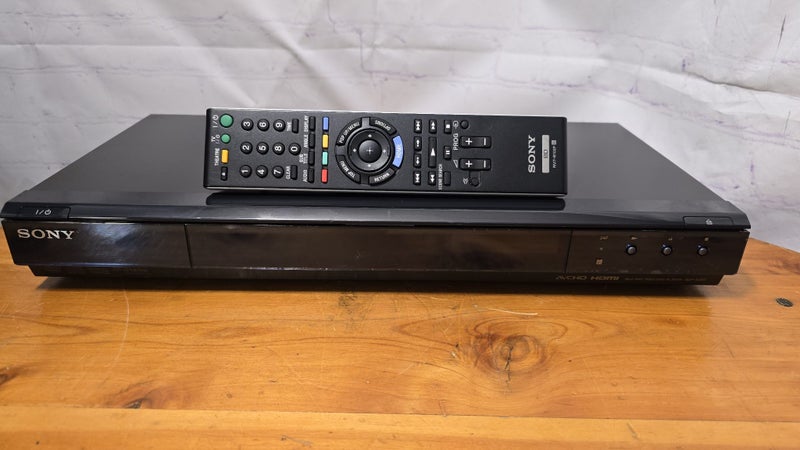 SONY BDP-S350 DVD Blu-Ray Player + Remote + HDMI Cable Carousel 2