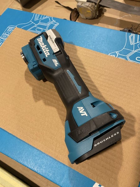 $1 RESERVE! BRAND NEW MAKITA 18V STARLOCK MULTITOOL Carousel 1