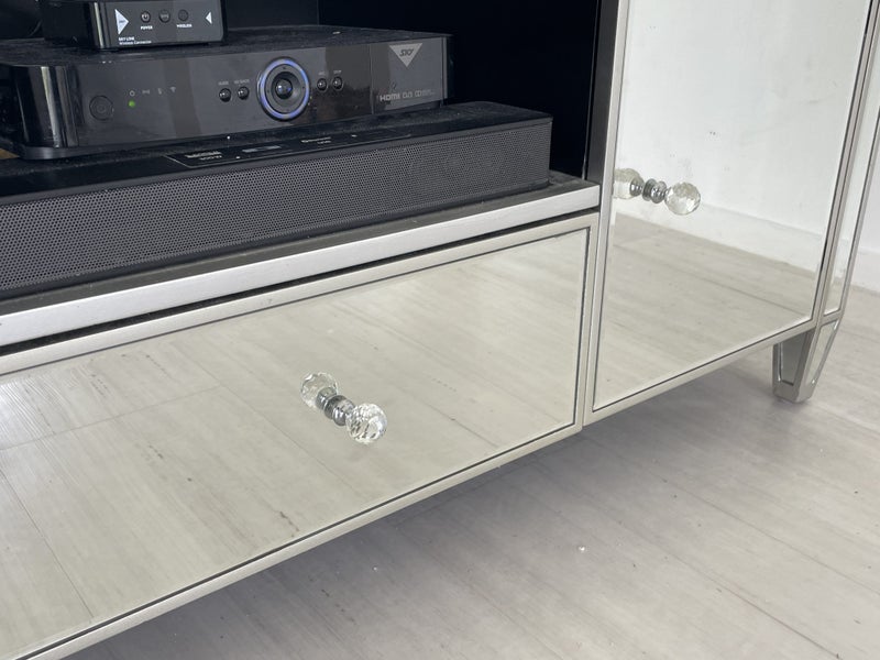 Mirrored TV / entertainment unit62865823240193113