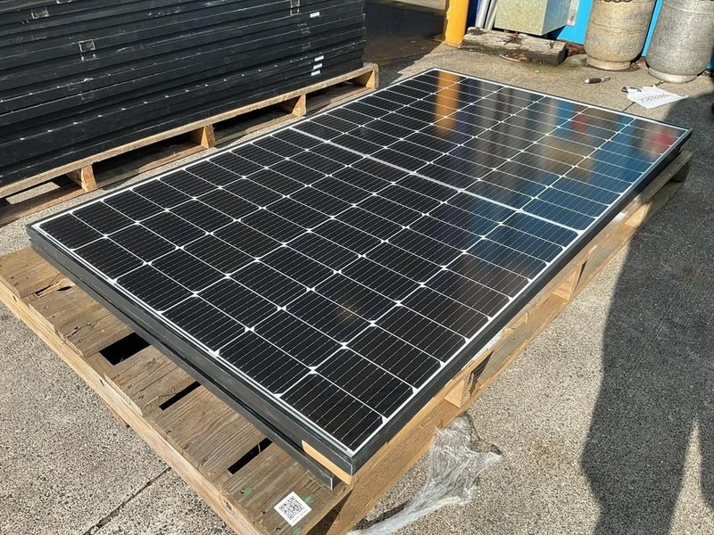 Solar Panels 1770x1050 (3x) Carousel 2